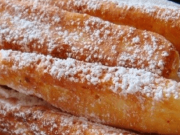 Recept na výborné tvarohové tyčinky: Jsou křupavé a delikatesní – je jedno jestli je podáváte teplé nebo studené!