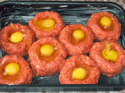 Recept na výborné karbanátky: S mrkvičkou a vajíčkem uprostřed – Šťavnatější, zdravější a chutnají jedna báseň!