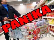 Nákupní koronavirová hysterie. Češi začínají vykupovat potraviny ve velkém. O jaké zboží bude nouze?